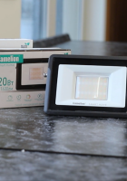 Видеообзор умного прожектора Camelion Smart home